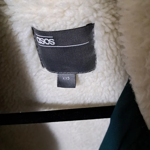 ASOS - Picture 12 of 15